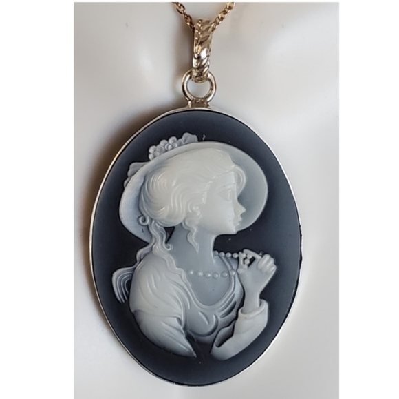 Genuine Italian Black Onyx Cameo Pendant Necklace